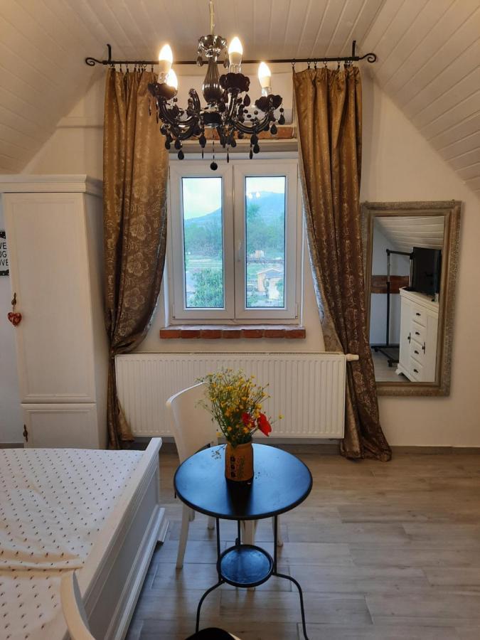 Hotel Piac Vendeghaz Kaptalantoti Zewnętrze zdjęcie